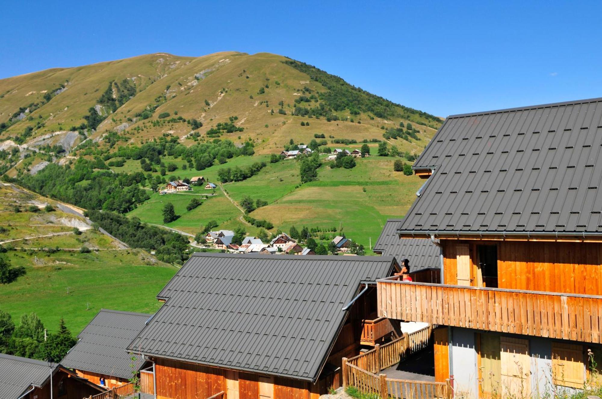 Résidence Goélia Les Chalets des Ecourts Saint-Jean-d'Arves Extérieur photo