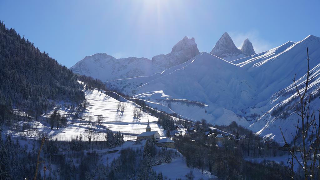 Résidence Goélia Les Chalets des Ecourts Saint-Jean-d'Arves Extérieur photo