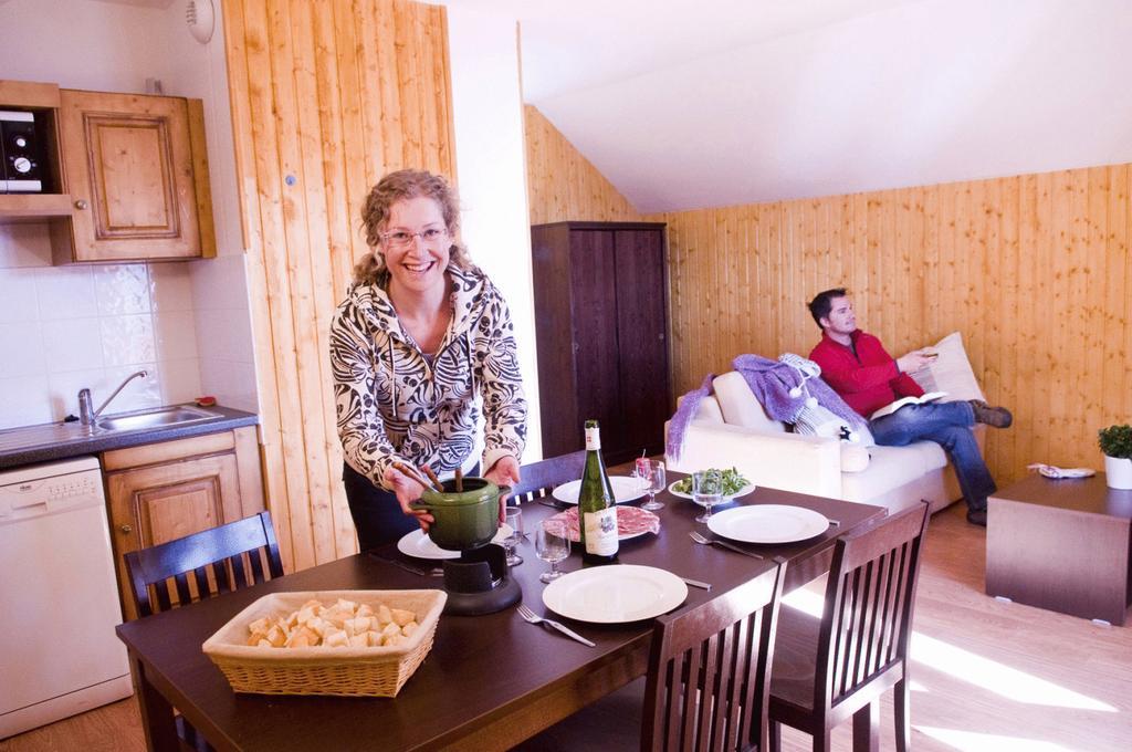 Résidence Goélia Les Chalets des Ecourts Saint-Jean-d'Arves Chambre photo